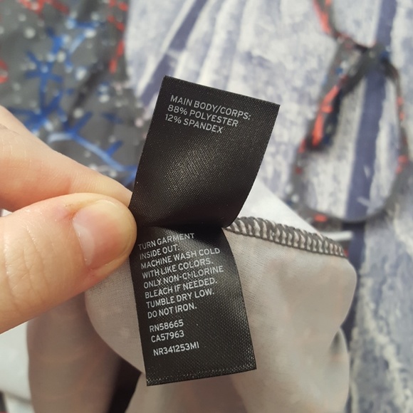 Zella Yoga Strappy Top Grey w/Red and Blue, Small - Picture 5 of 5